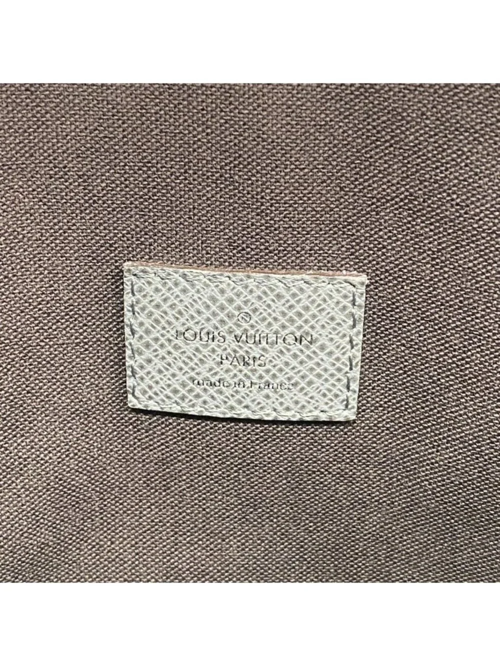 Louis Vuitton Shoulder Bag Taiga Sasha Glacier